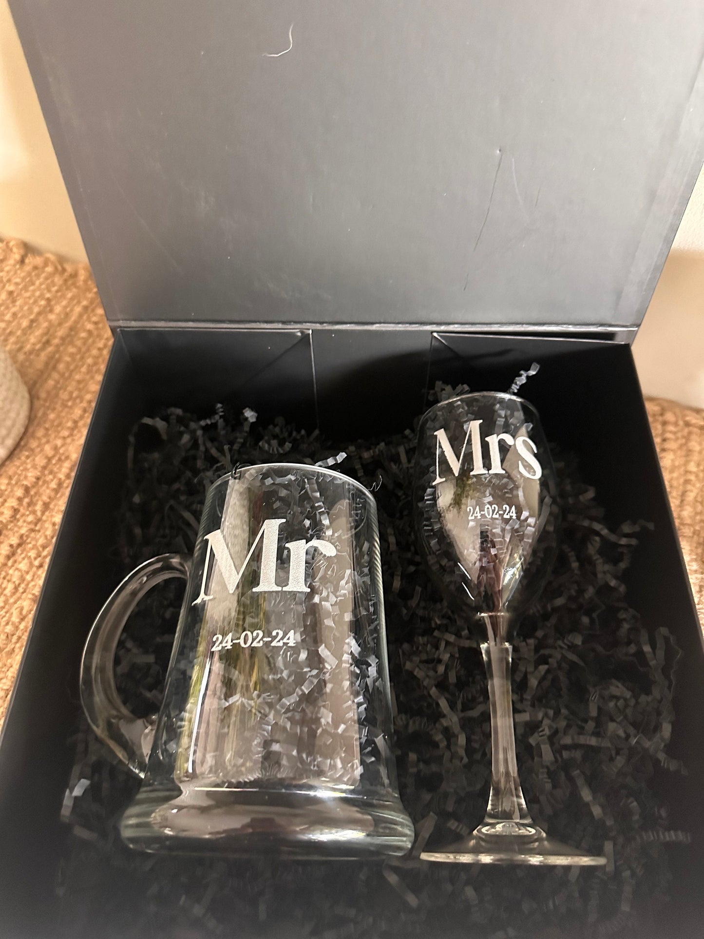 Mr and Mrs wedding wine glasses and beer , set of two in a personalized presentation box., wedding glasses, personalized wedding glasses