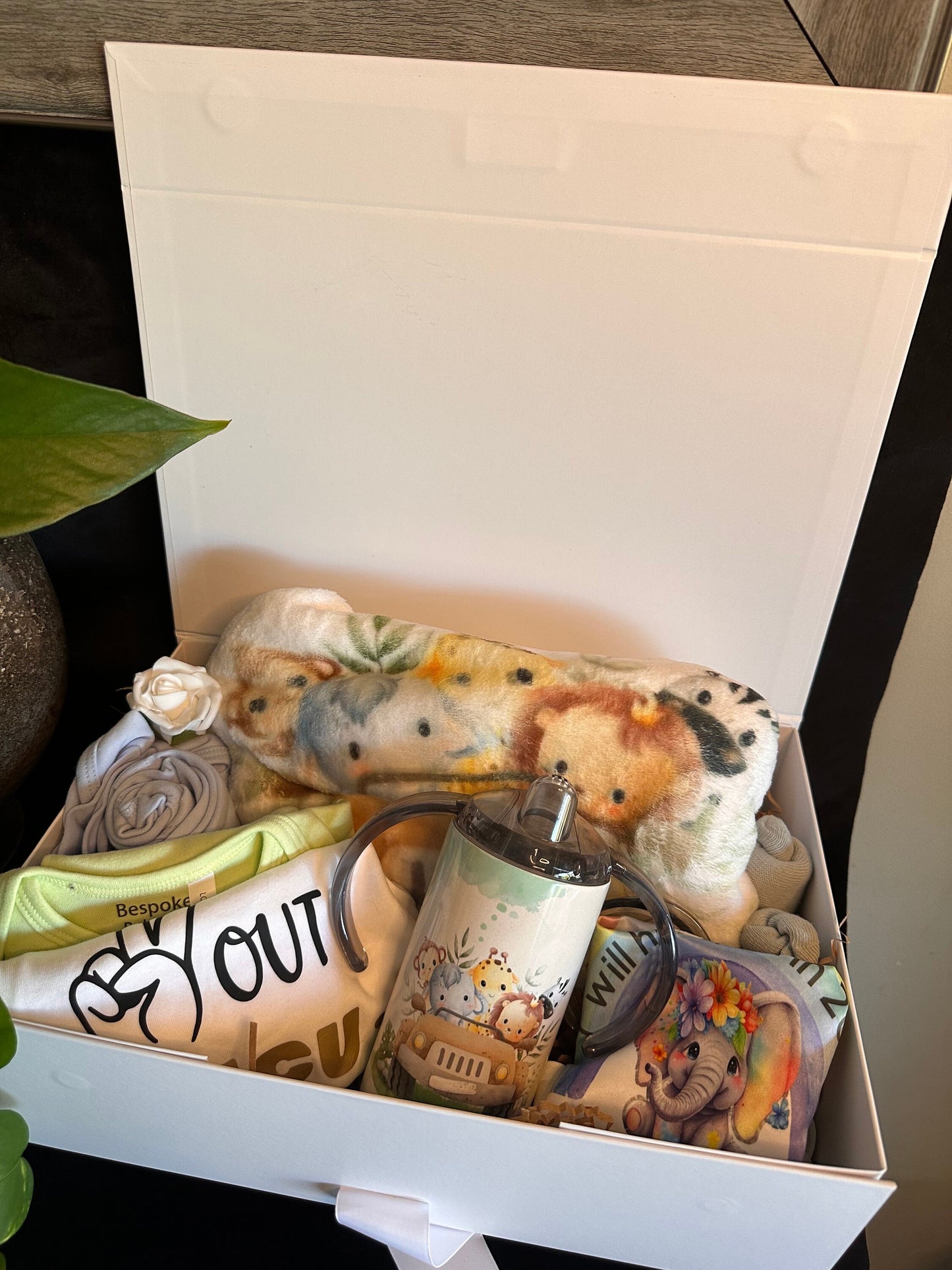 Safari Baby box , personised baby gift box , gift, baby , newborn , baby shower gift box , baby present , welcome to the world baby, animals